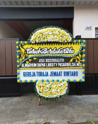 Papan Bunga Duka di Metro Timur