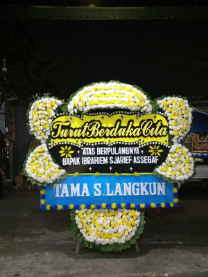Papan Bunga Duka di Metro Timur